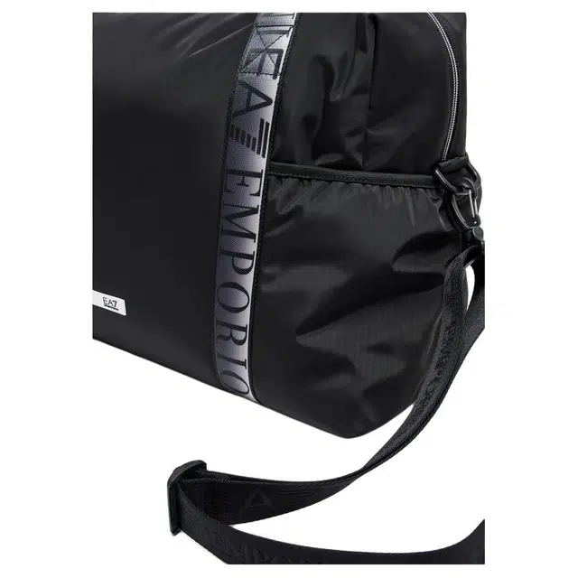 EMPORIO ARMANI EA7