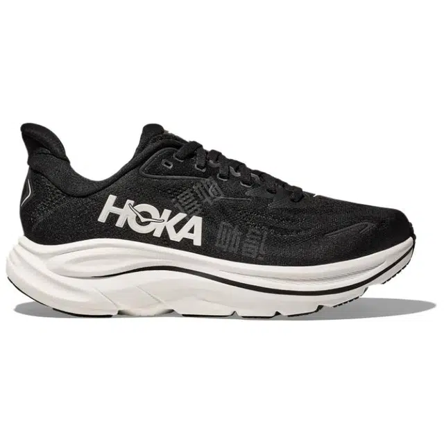 HOKA ONE ONE CLIFTON 10