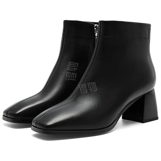 NINE WEST