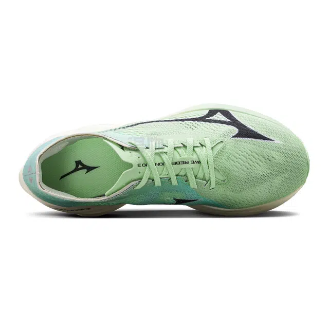 Mizuno WAVE REBELLION PRO 3