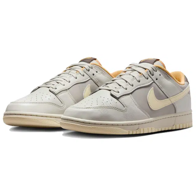 Nike Dunk LOW LIGHT BONE