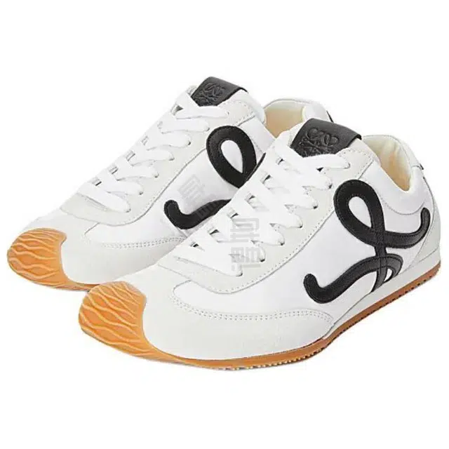 LOEWE Ballet Runner 2.0