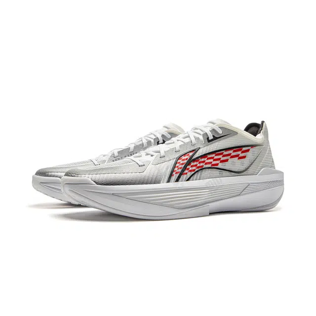 LiNing Ultra Light 2025