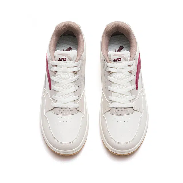 Anta 982