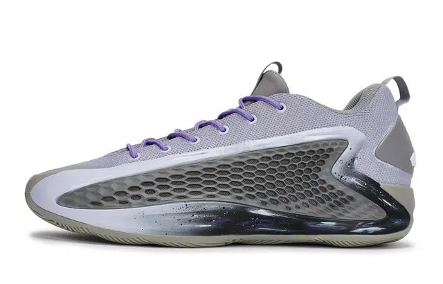 adidas A.E. 1
