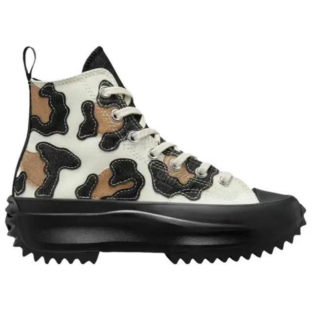 Converse Run Star Hike