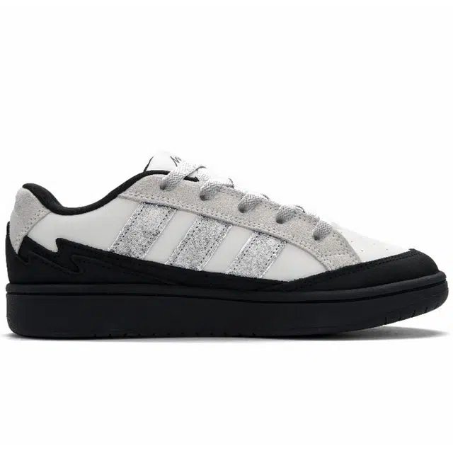 adidas WCARD ADV