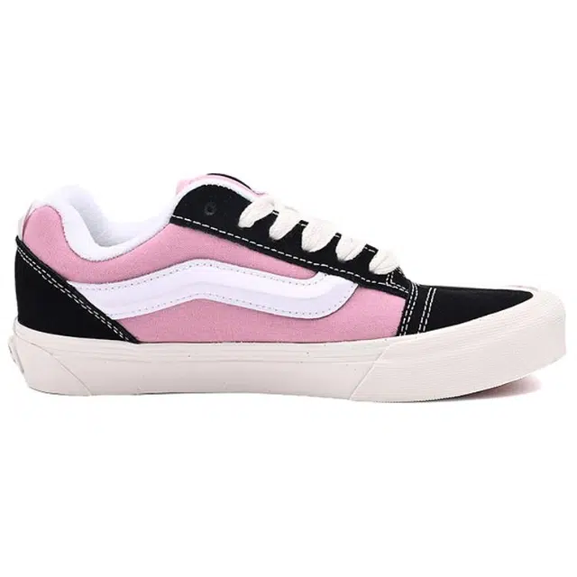 Vans Knu Skool