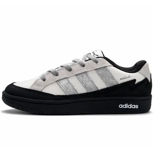 adidas WCARD ADV