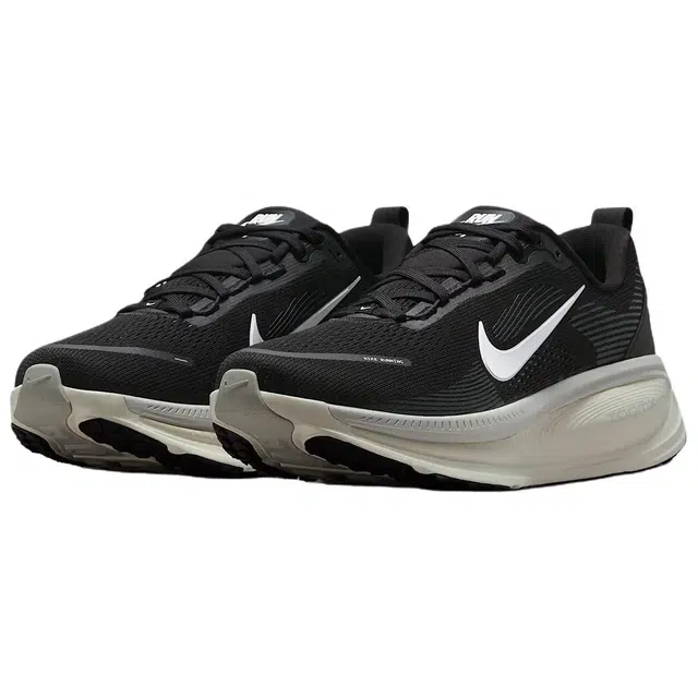 Nike Vomero 18 Black