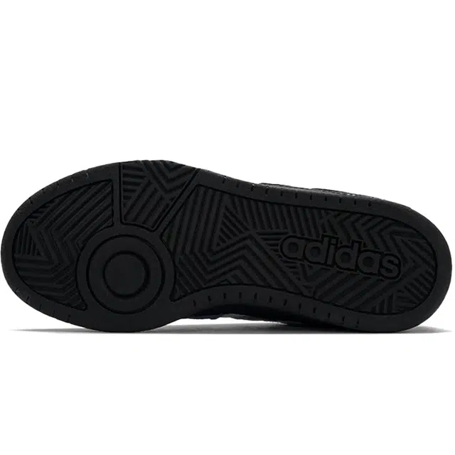 adidas WCARD ADV