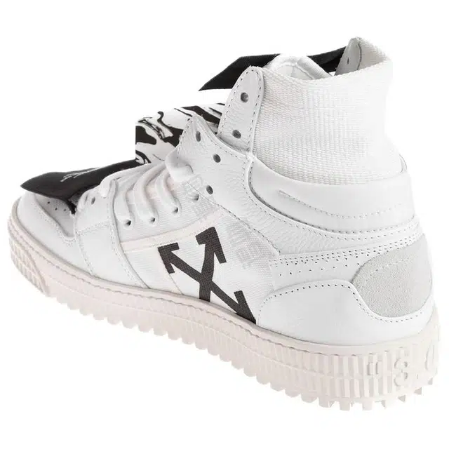 OFF-WHITE Off-Court 3.0