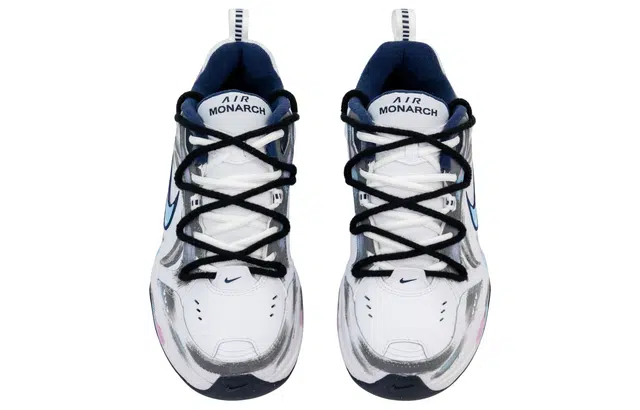 Nike Air Monarch 4