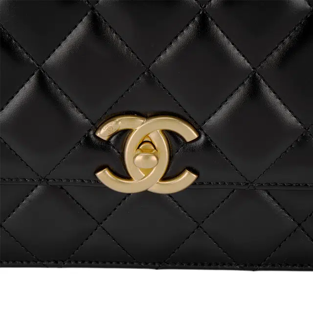 CHANEL 24C21B