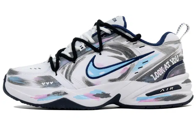 Nike Air Monarch 4