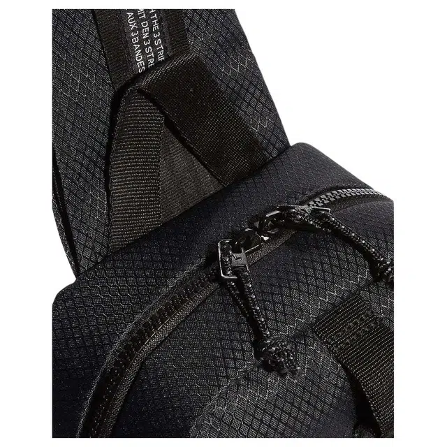 adidas originals Utility Sling 2.0 Logo