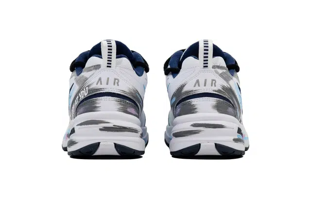 Nike Air Monarch 4