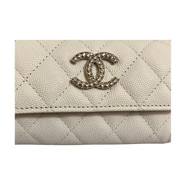 CHANEL 25S