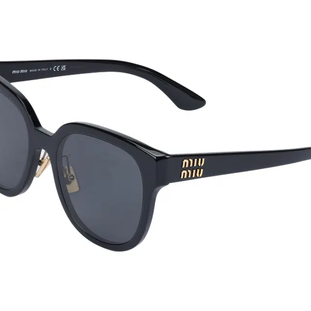 MIU MIU Logo
