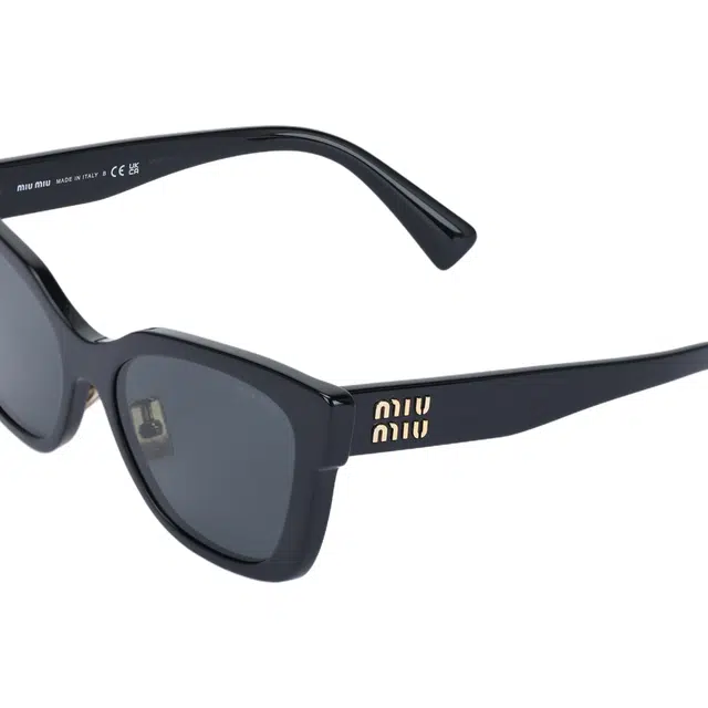 MIU MIU Logo