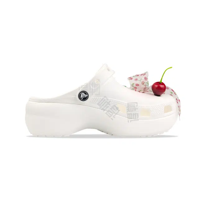 Crocs Classic Platform Clog Classic Clog EVA love