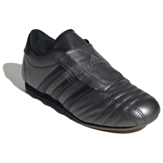 adidas originals Taekwondo