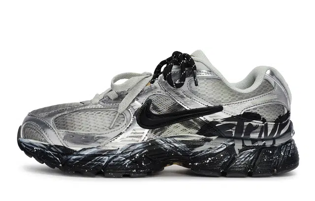 Nike V5 RNR 811