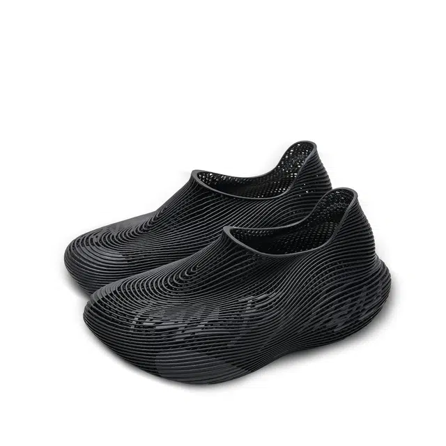 HajimeSorayama x xVESSEL