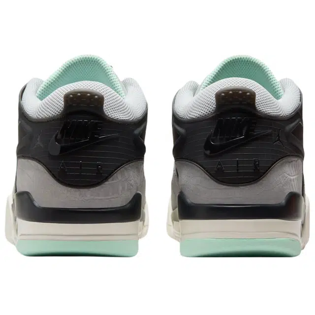 Jordan Air Jordan 4 RM