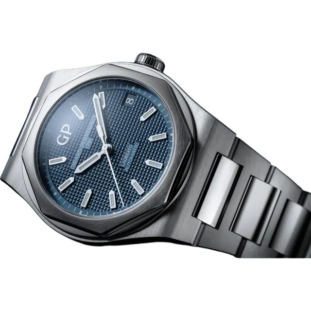 GPGIRARD-PERREGAUX Laureato 81010-11-431-11A