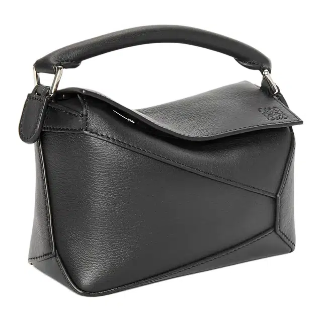 LOEWE Puzzle