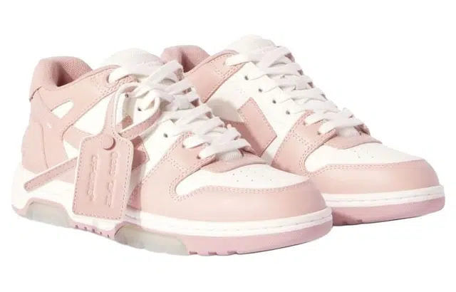 OFF-WHITE