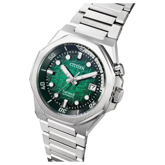 CITIZEN Series8 200 42.6mm