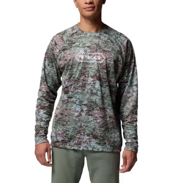 Columbia PFG Super Solar Stream Border Hex Omni-ShadeOmni-Wick