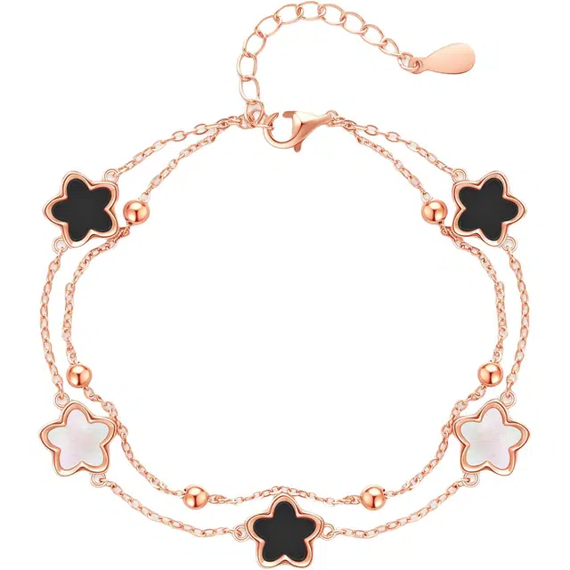 【遇见你皆是幸运| 赠手机贴】 老凤祥 幸运五瓣花 转运珠双层叠戴轻奢精致小众简约时尚潮流百搭闺蜜女朋友约会礼盒 玛瑙 女生手链 女款