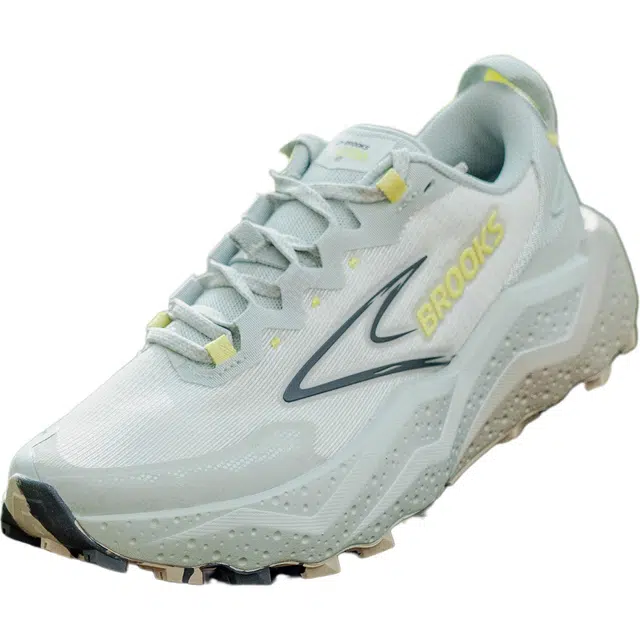 Brooks Caldera 8