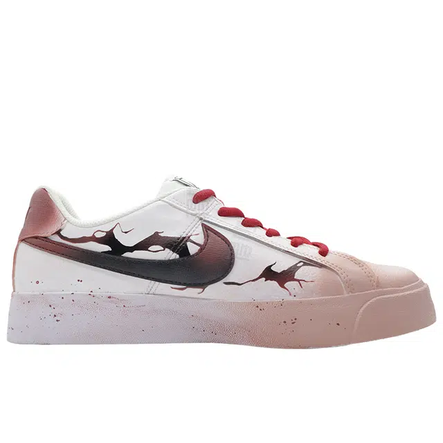 Nike Court Royale