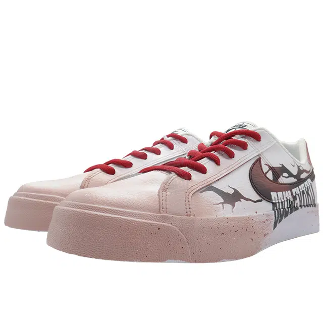 Nike Court Royale
