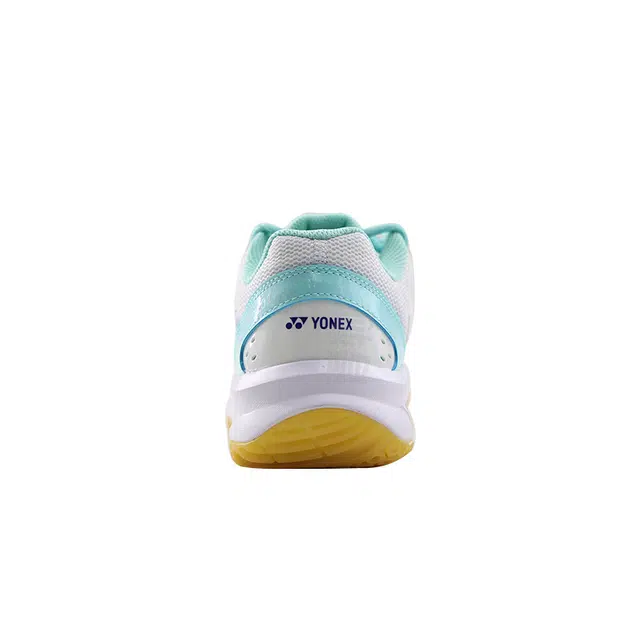 YONEX