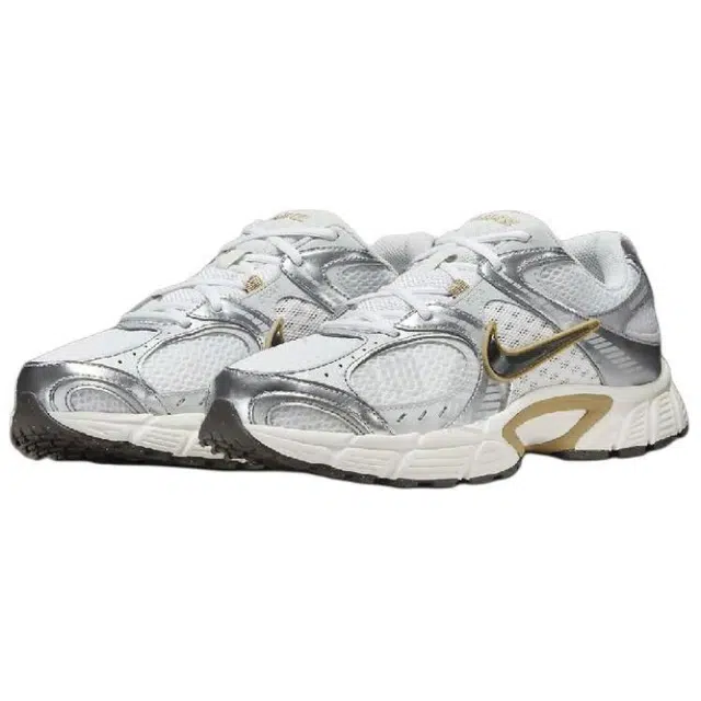 Nike V5 RNR