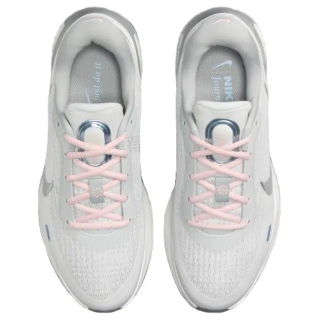 Nike Journey Run
