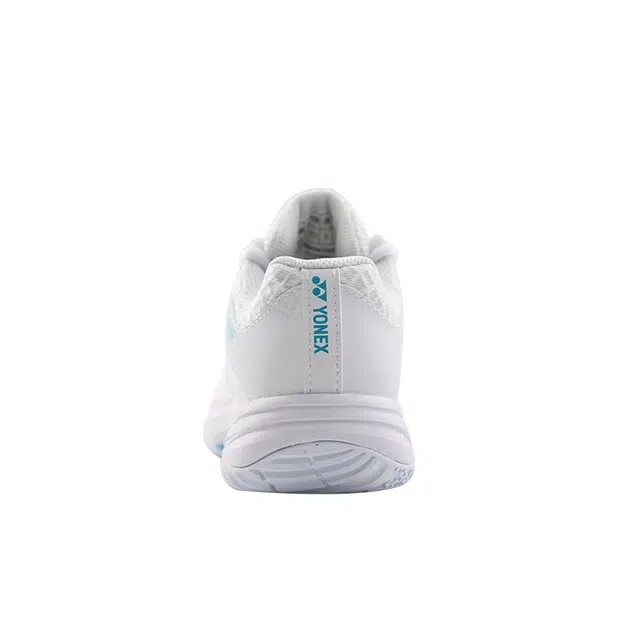 YONEX