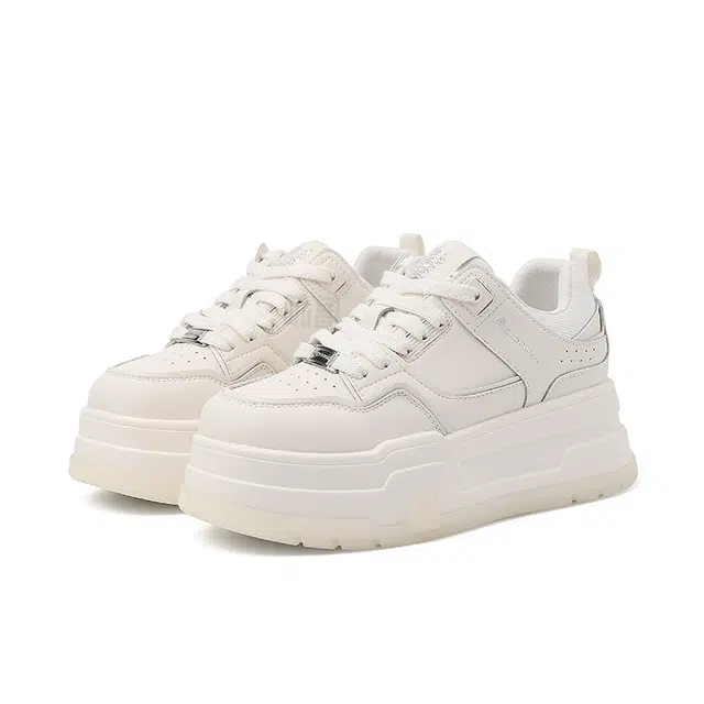 AQUASCUTUM