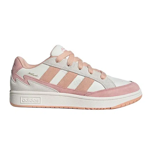 adidas WCARD ADV