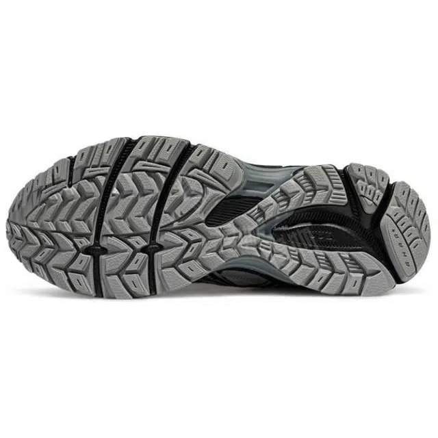 Asics Gel-Kahana 8 SP