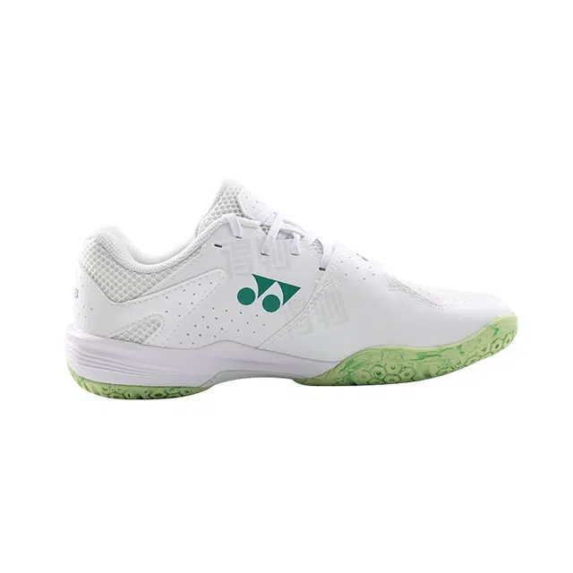 YONEX
