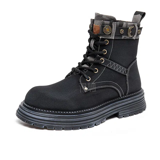 Lee Cooper