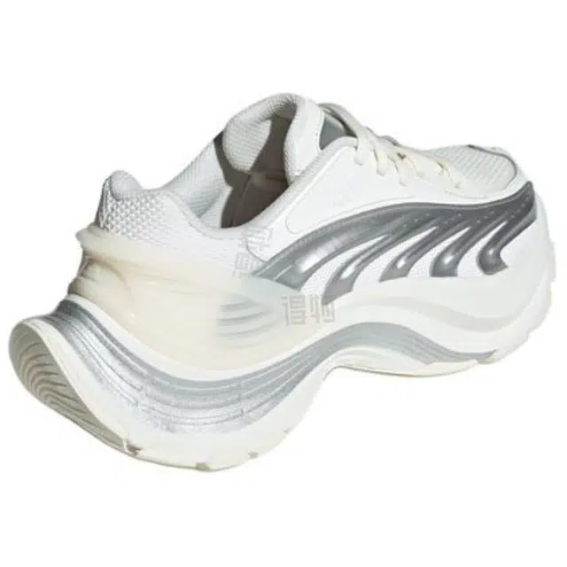 adidas XLG MTW