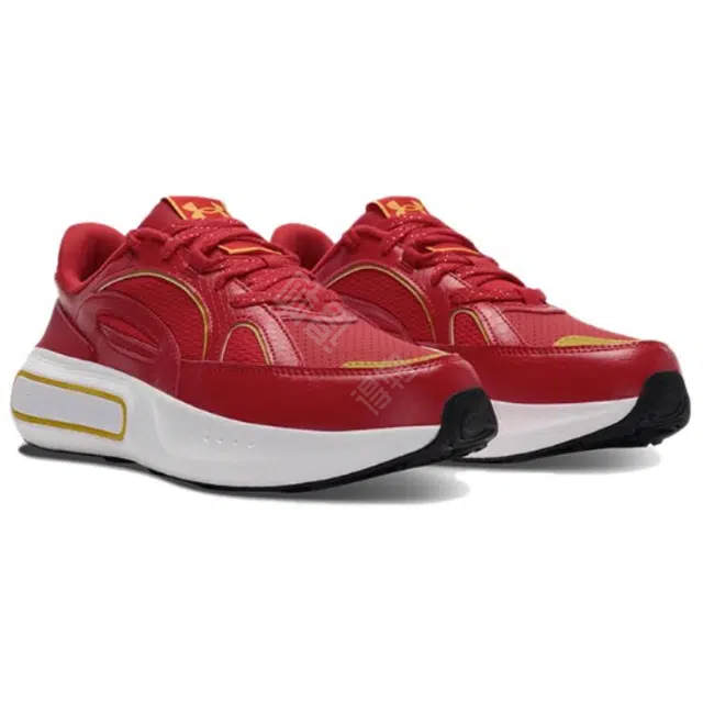 Under Armour Phantom 4