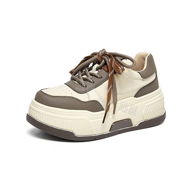 Lee Cooper